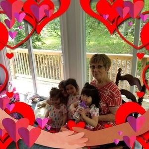 Meet your Posher, Suzanne